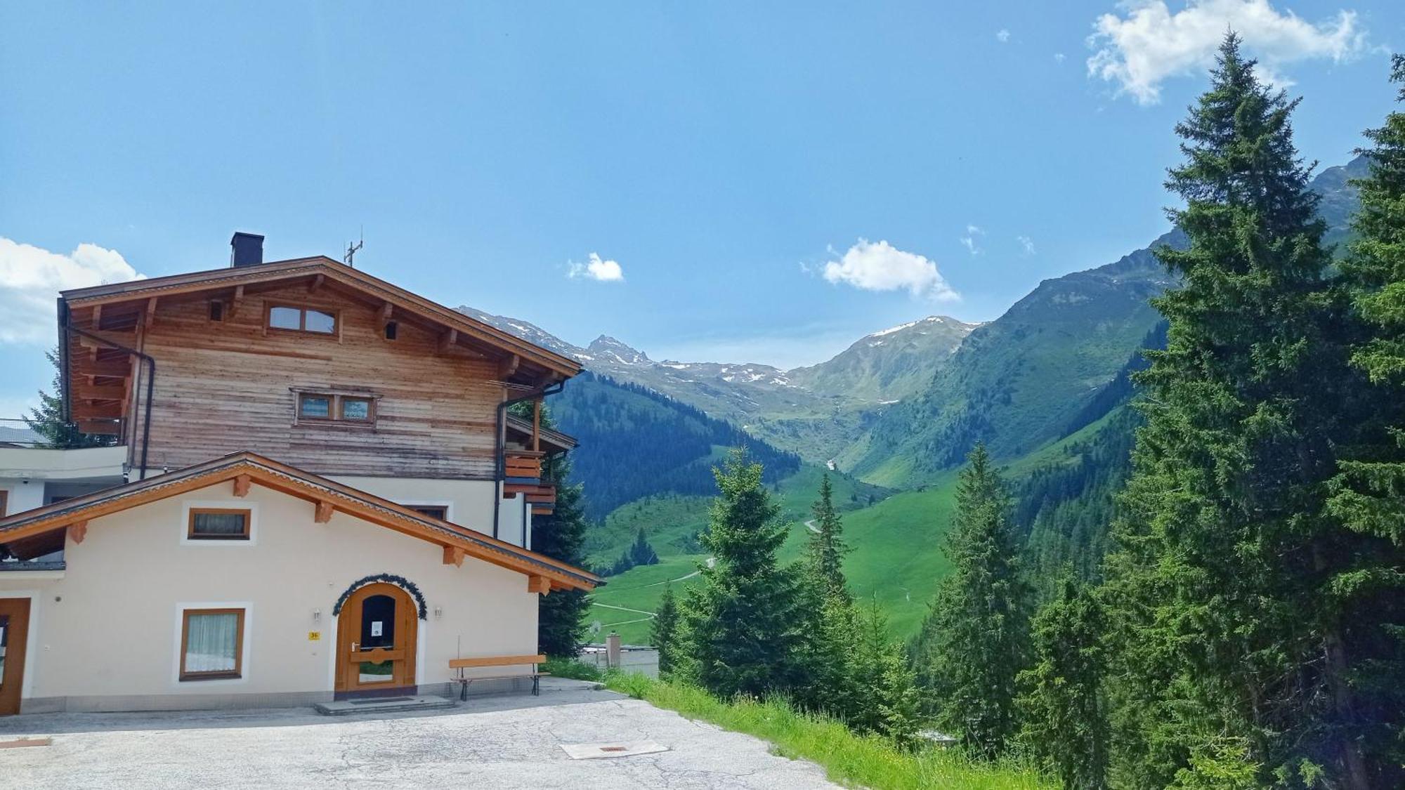 Haus Martina In Hochfuegen - Ohne Verpflegung المظهر الخارجي الصورة